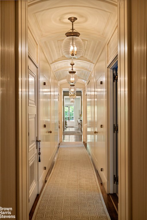 2 East 70th Street, Unit MAISONETTE photo 31
