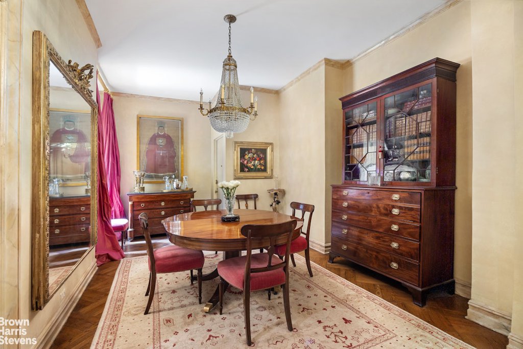 470 Park Avenue, Unit 3B photo 2