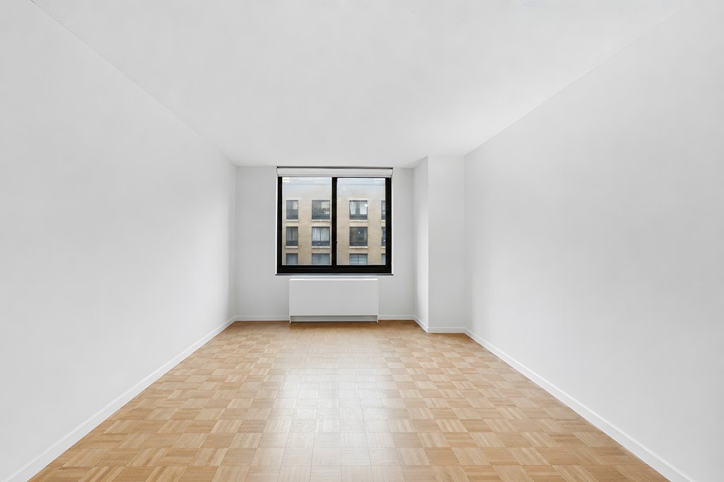 200 Rector Place, Unit 7C photo 8