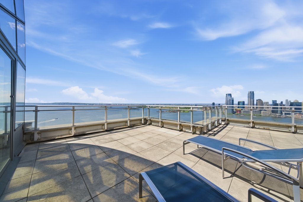 200 Rector Place, Unit 7C photo 15