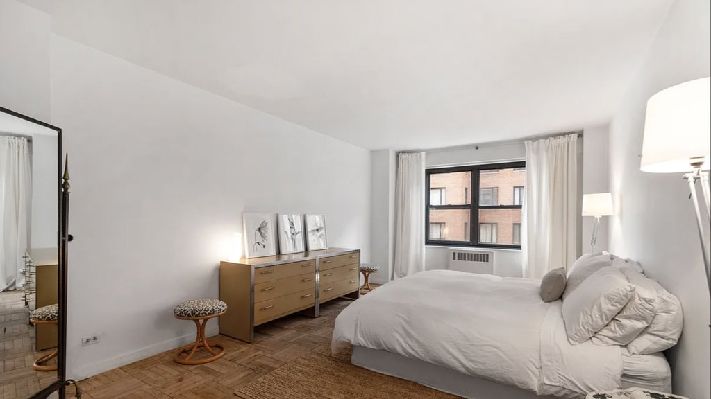 50 Sutton Place South, Unit 8K photo 6