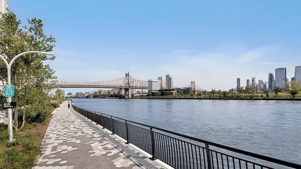 50 Sutton Place South, Unit 8K photo 13