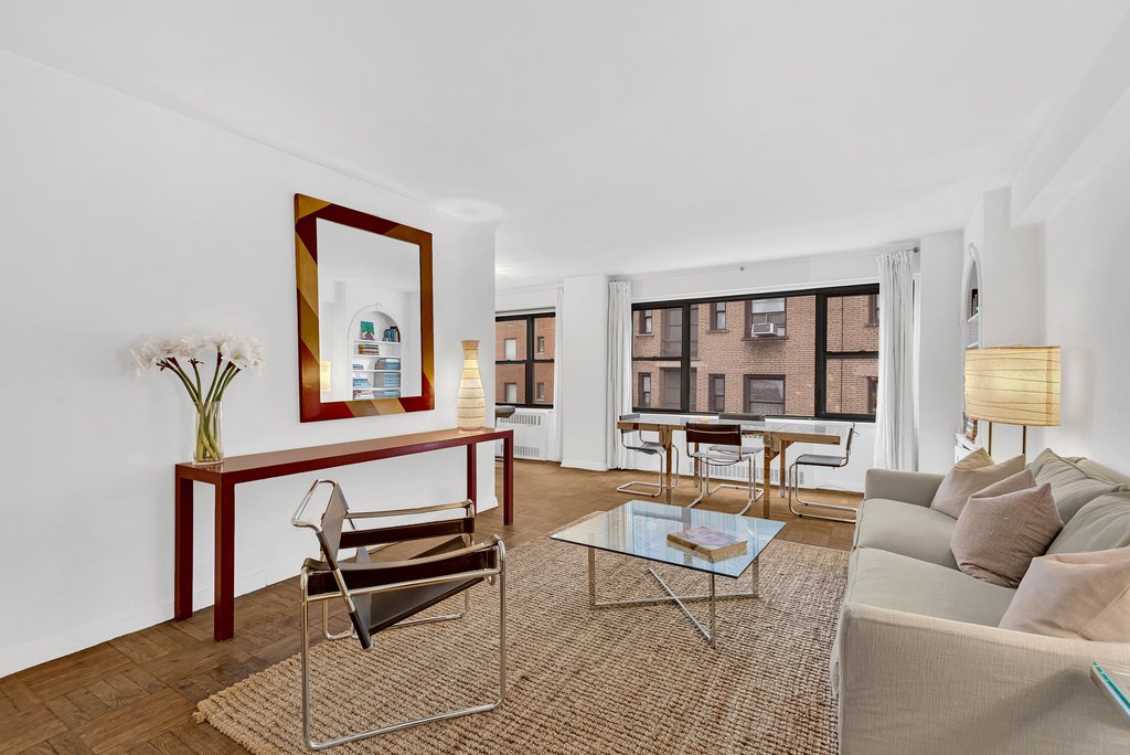 50 Sutton Place South, Unit 8K photo 3