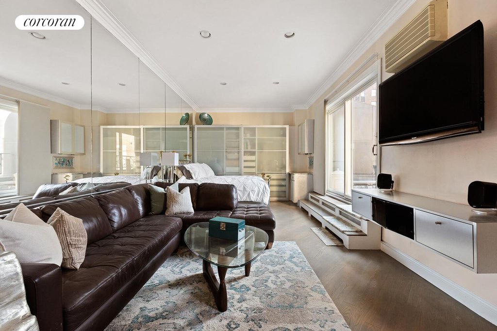 220 Madison Avenue, Unit PHC photo 5