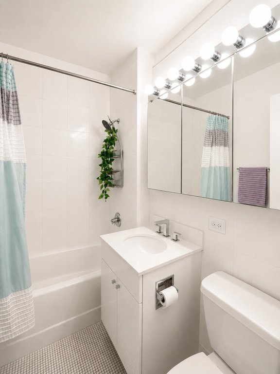 99 John Street, Unit 419 photo 7