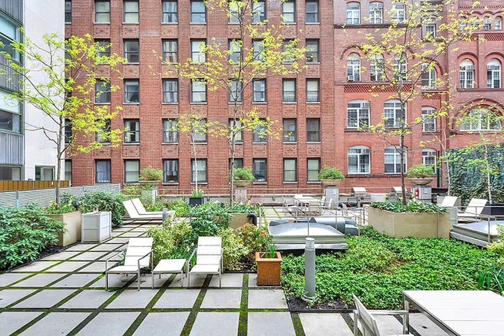 99 John Street, Unit 419 photo 9