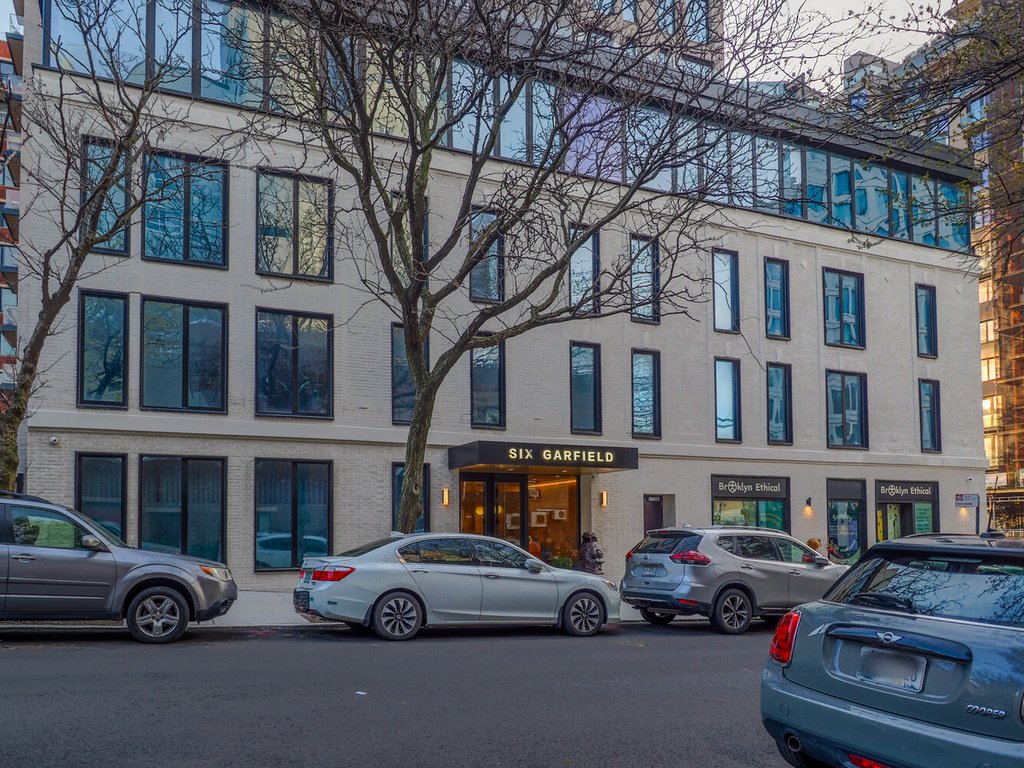6 Garfield Place, Unit PH1201 photo 27