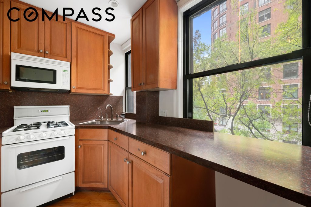 545 West End Avenue, Unit 4B photo 4