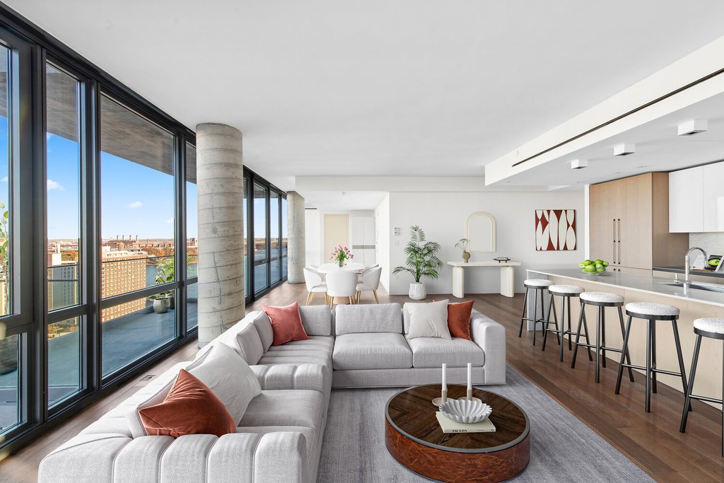 302 East 96th Street, Unit PH5