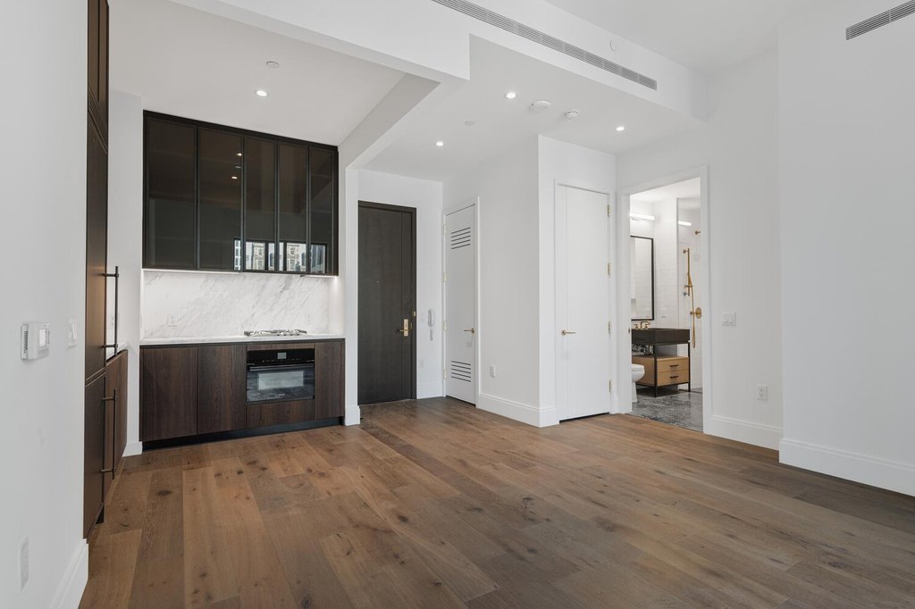 30 East 29th Street, Unit 19B photo 4