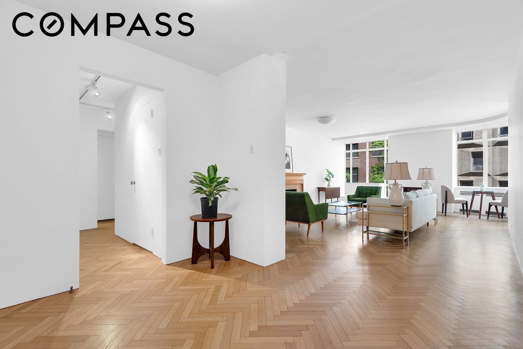 24 West 55th Street, Unit 3D photo 3