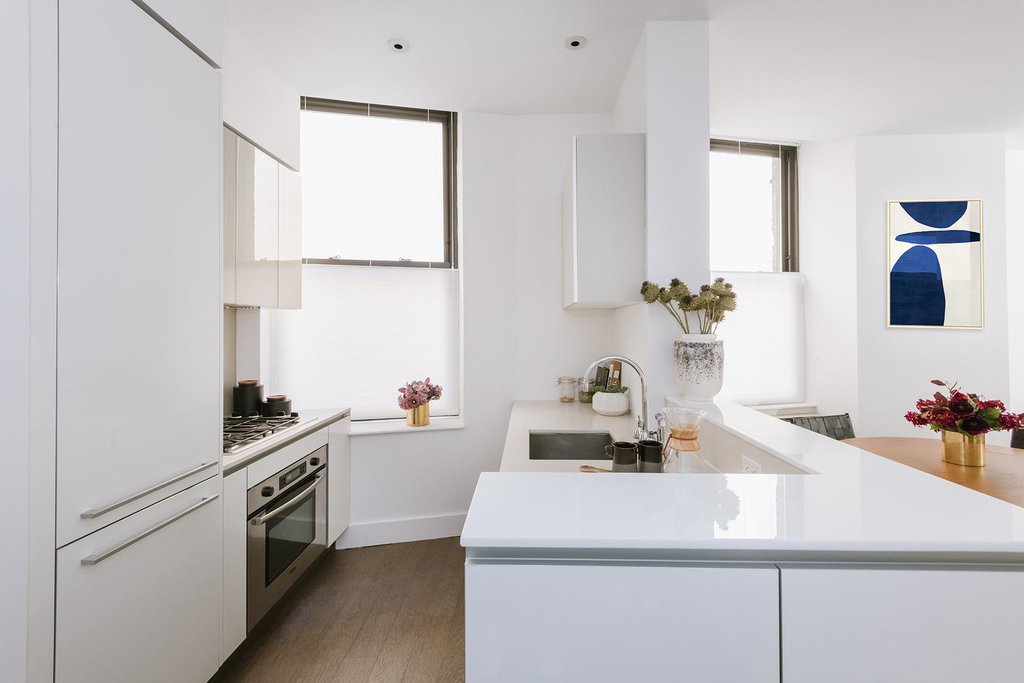 25 Broad Street, Unit 21E photo 3