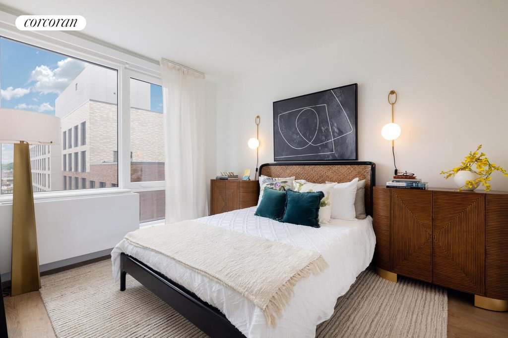 405 West 206th Street, Unit 1702E photo 8