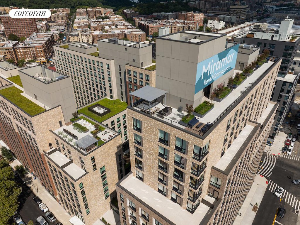 405 West 206th Street, Unit 1702E photo 38