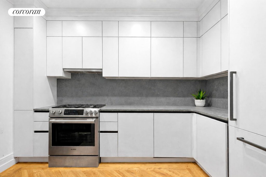 24-51 38th Street, Unit 3B photo 4