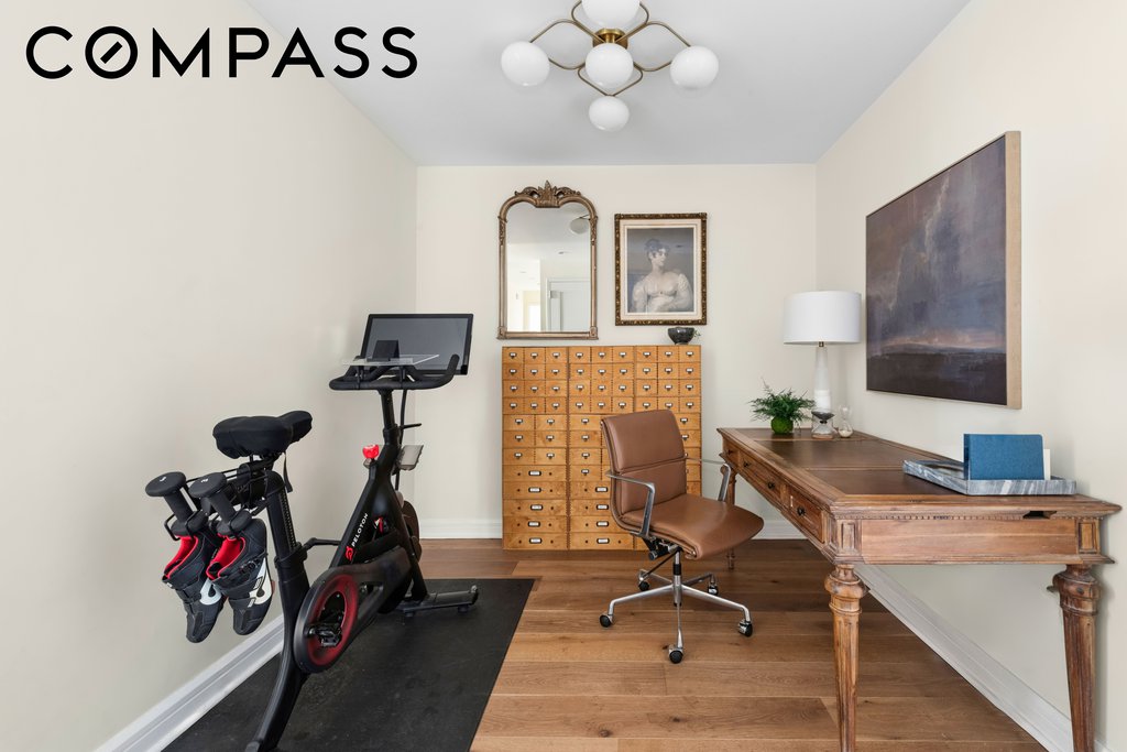 100 Riverside Boulevard, Unit 7G photo 5