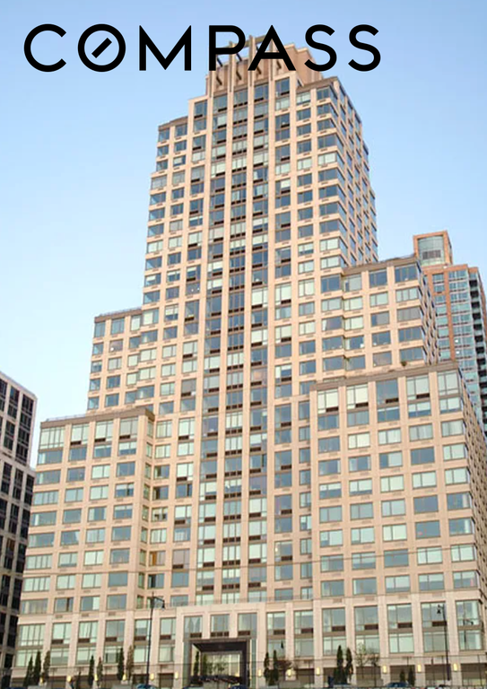 100 Riverside Boulevard, Unit 7G photo 9