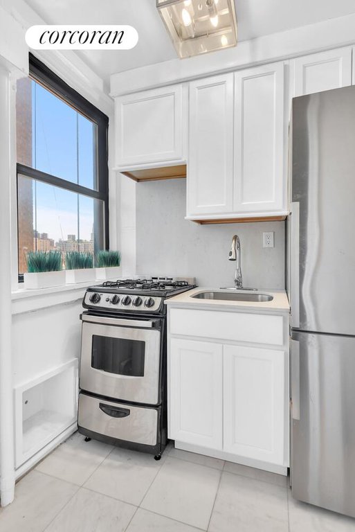 107 West 86th Street, Unit 10B photo 5