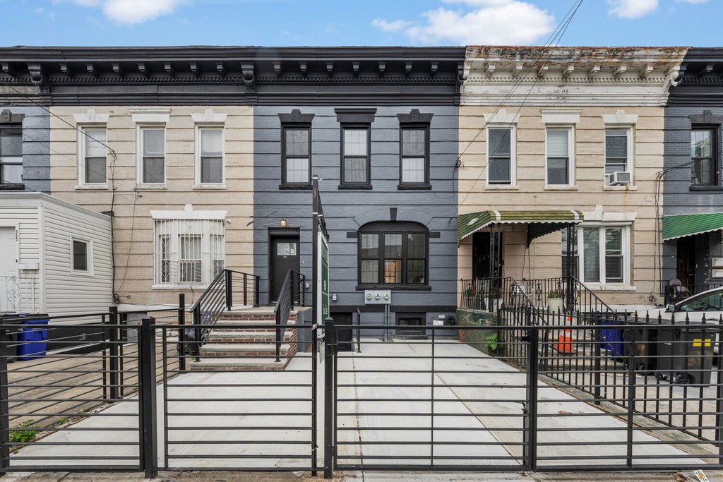 355 East 51st Street