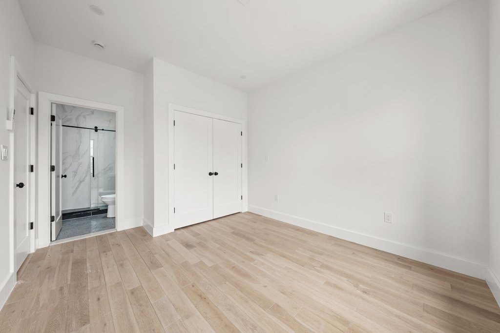 355 East 51st Street – For Sale photo 11