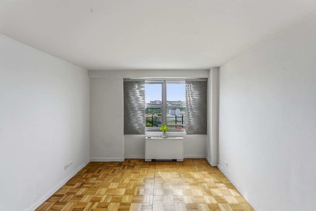 2500 Johnson avenue, Unit 20C photo 13