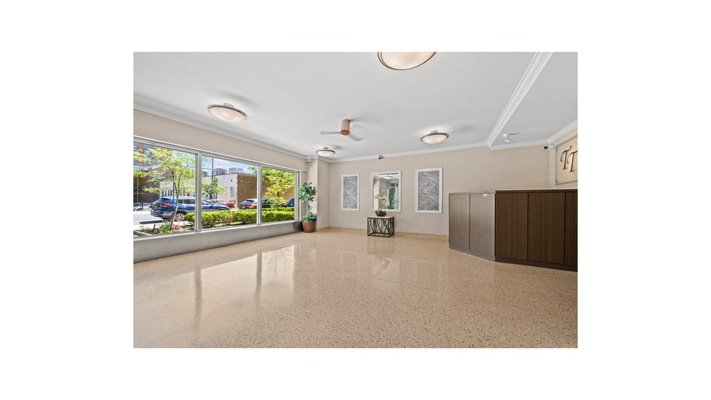 3125 Tibbett Avenue, Unit 12C photo 3