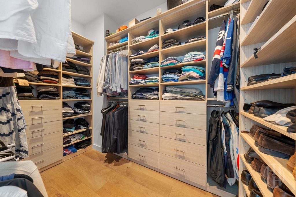 360 East 89th Street, Unit 22A photo 8