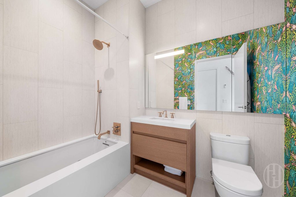 360 East 89th Street, Unit 22A photo 10