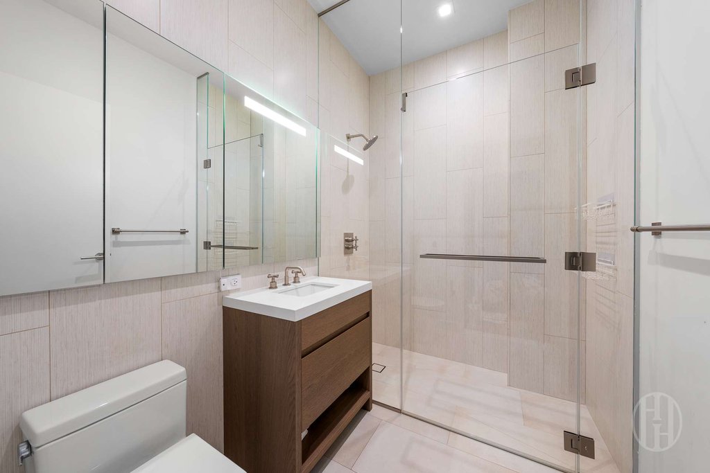 360 East 89th Street, Unit 22A photo 11