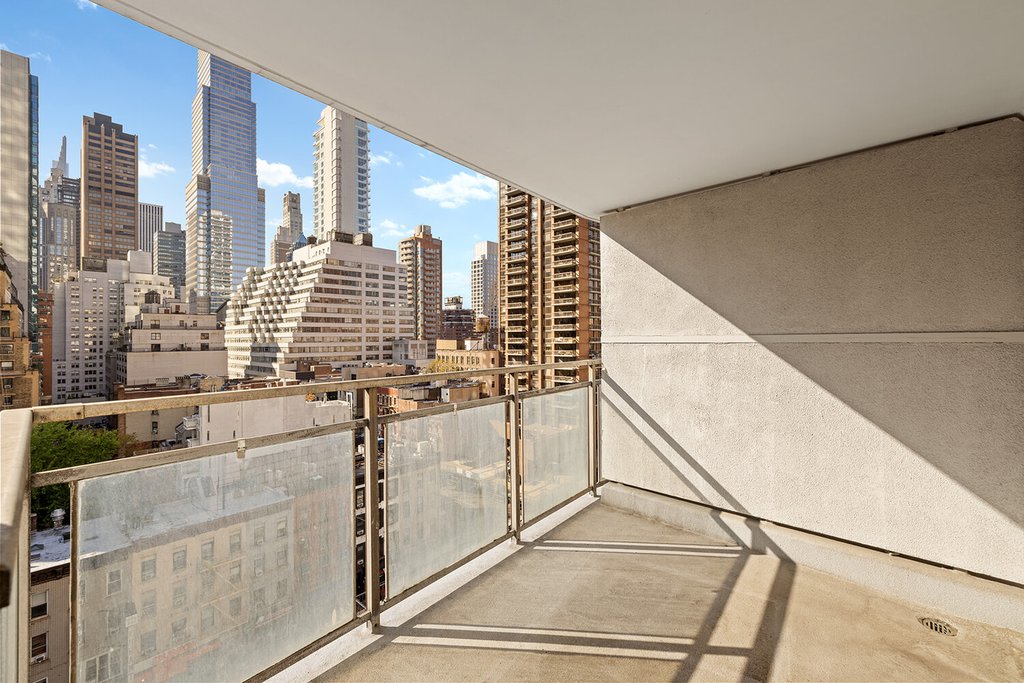 303 East 57th Street, Unit 9E