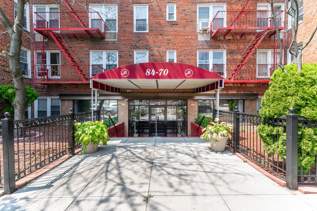 84-70 129th Street, Unit 5R photo 7