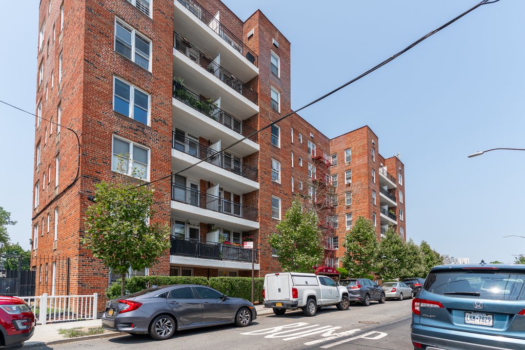 84-70 129th Street, Unit 5R photo 10