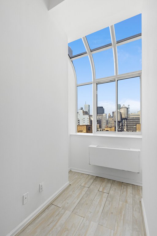 310 East 46th Street, Unit 18G photo 3