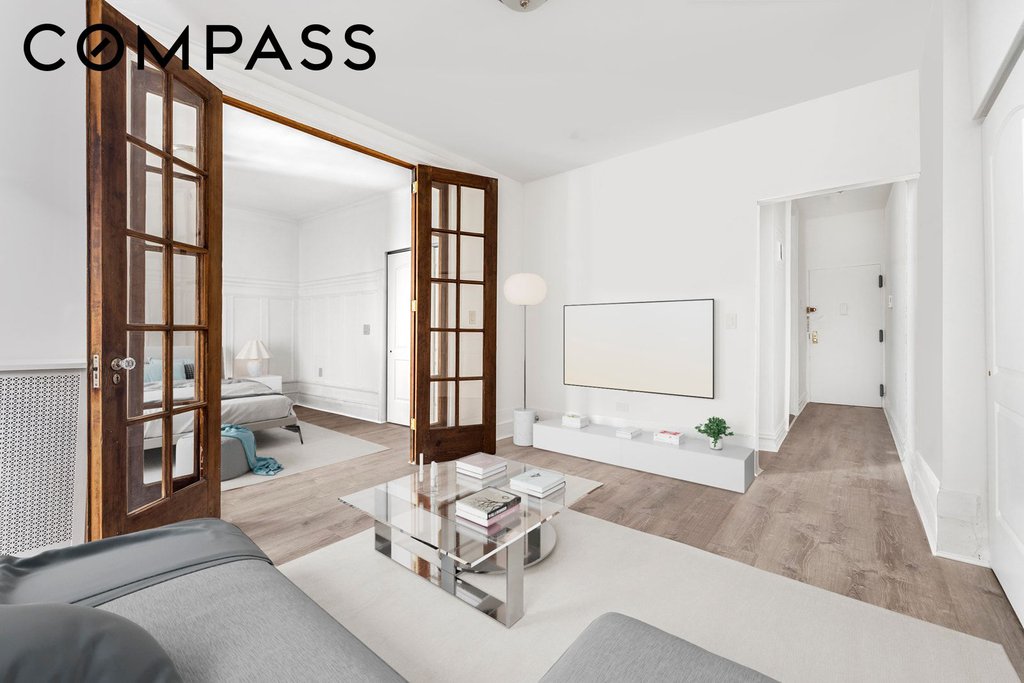 200 West 109th Street, Unit B8 photo 2