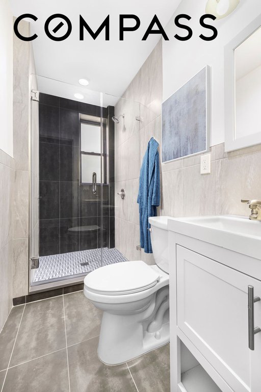 200 West 109th Street, Unit B8 photo 5