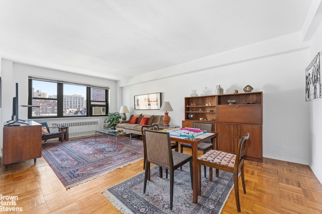 11 Riverside Drive, Unit 9CW photo 2