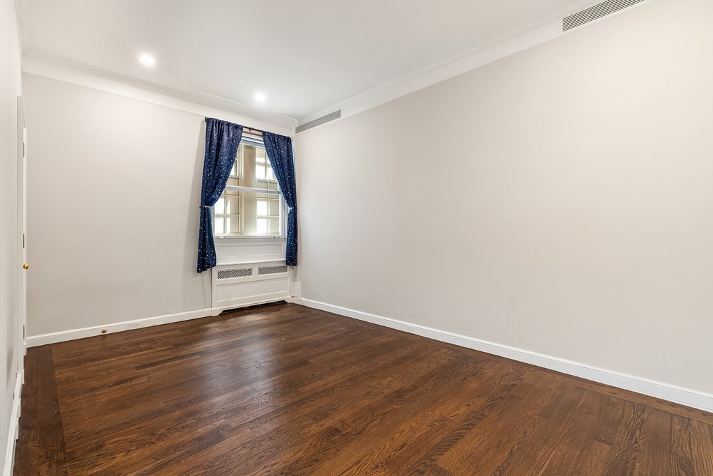 635 Park Avenue, Unit MAISONETTE photo 12