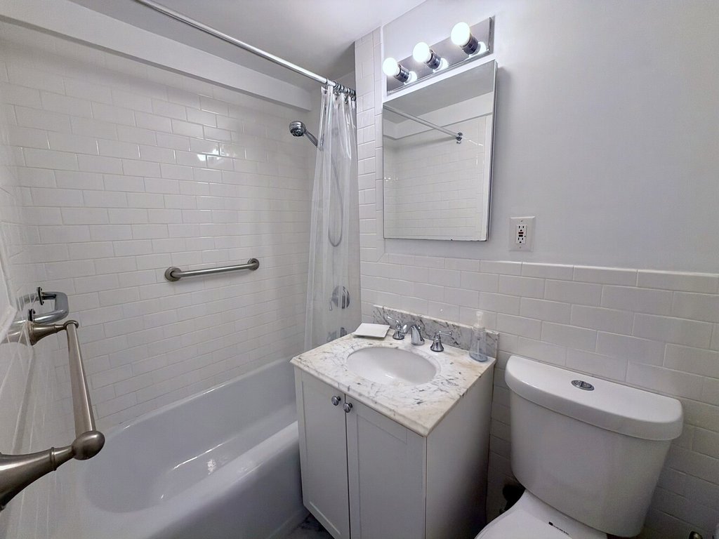 305 East 72nd Street, Unit 10A photo 6