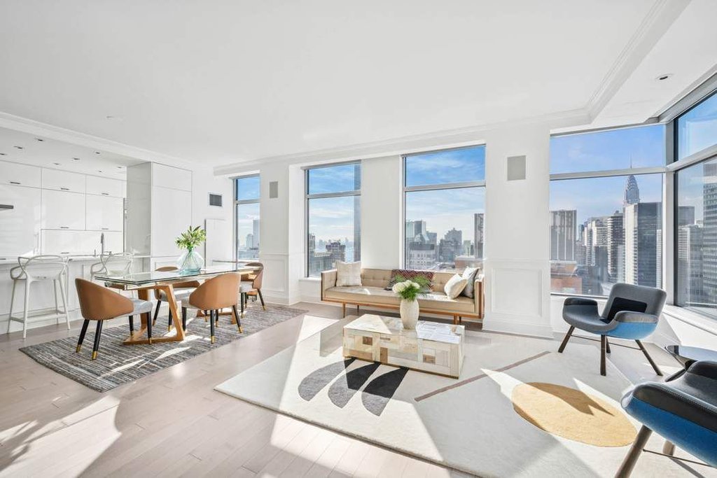 250 East 54th Street, Unit 36D photo 3