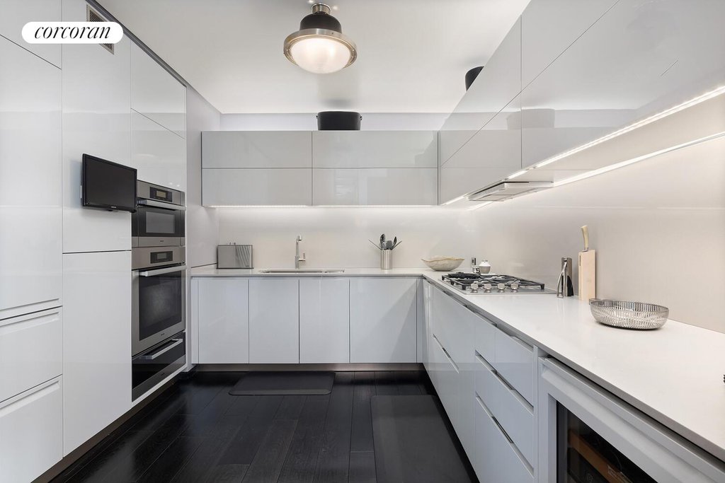 279 Central Park West, Unit 8B photo 6
