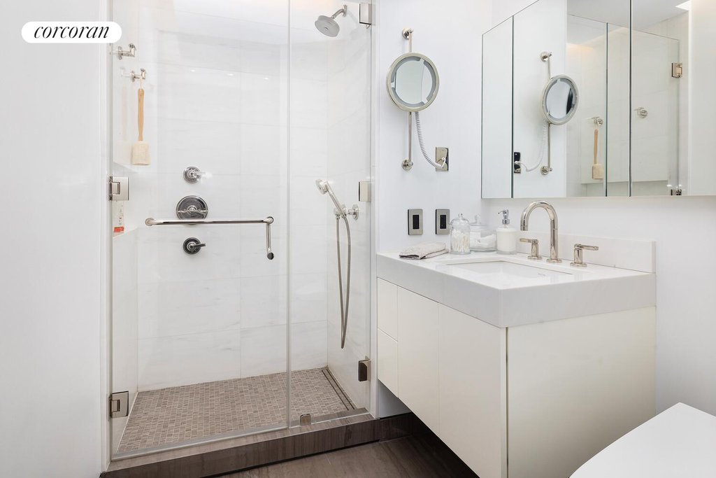 279 Central Park West, Unit 8B photo 14