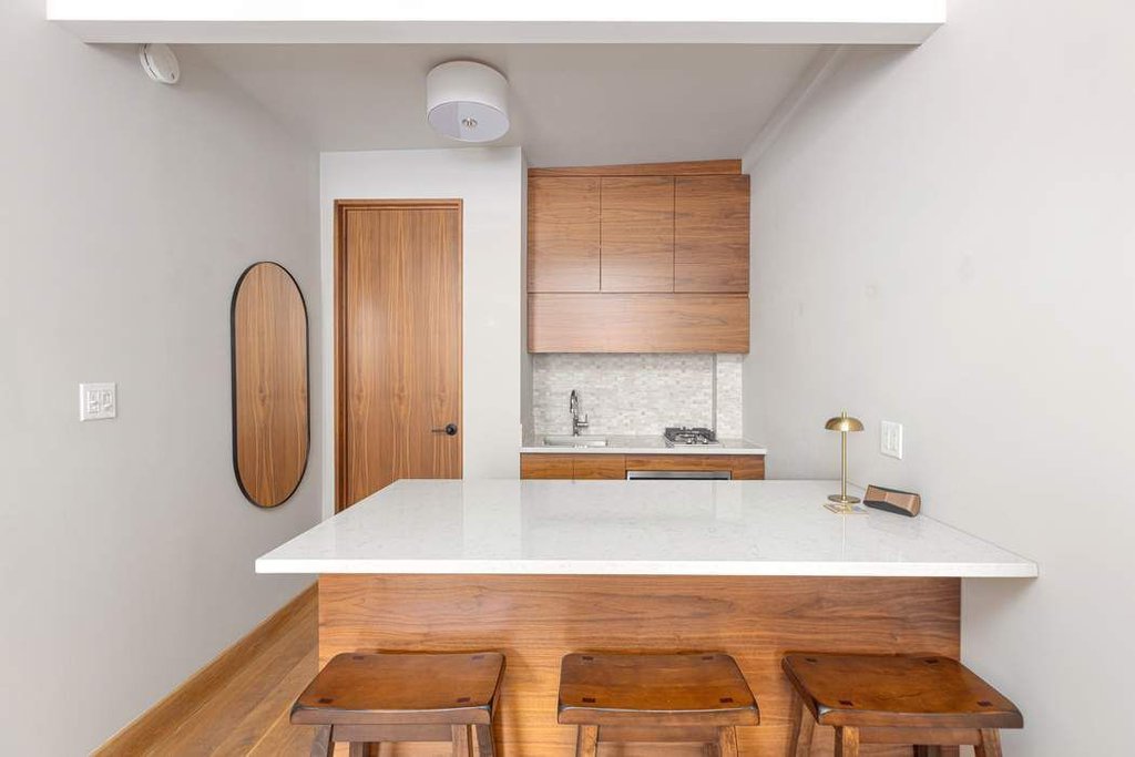 22 Cornelia Street, Unit 12 photo 2