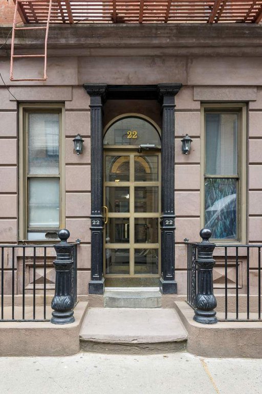 22 Cornelia Street, Unit 12 photo 5
