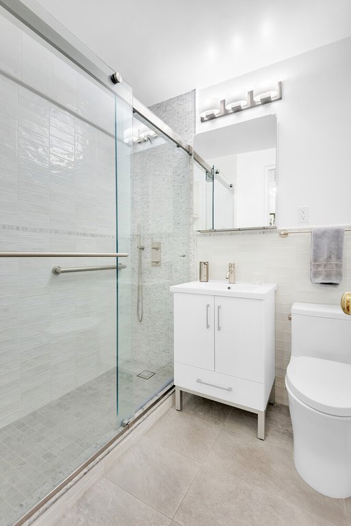 123 East 37th Street, Unit 14C photo 12