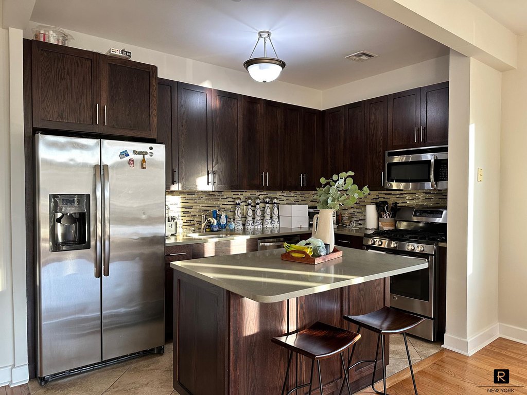 90 Bay Street Landing, Unit 4D photo 7