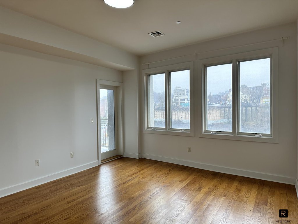 90 Bay Street Landing, Unit 4D photo 10