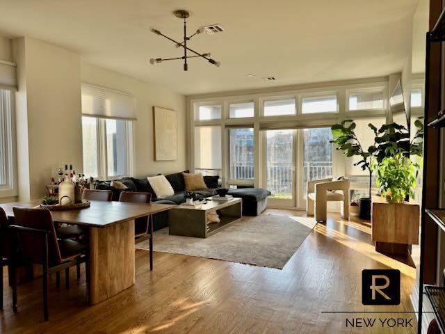 90 Bay Street Landing, Unit 4D