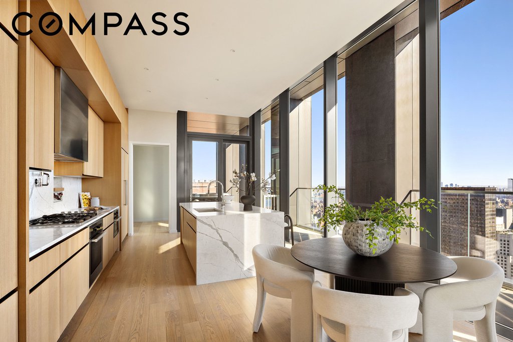 277 Fifth Avenue, Unit PH55 photo 9