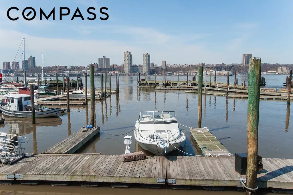 230 Riverside Drive, Unit 17D photo 20