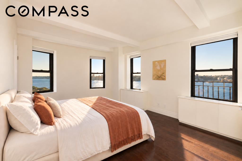 230 Riverside Drive, Unit 17D photo 9
